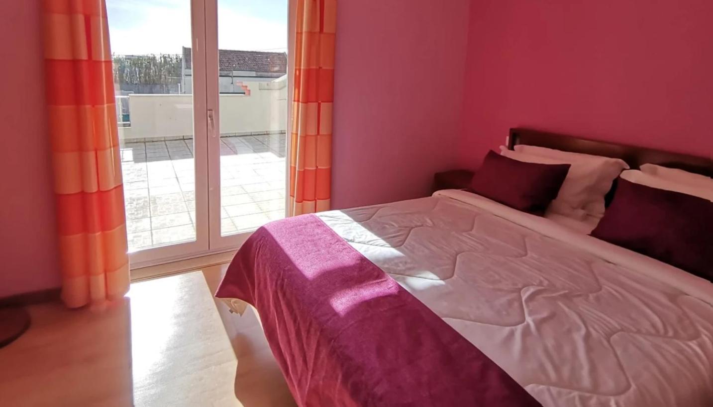 Hotel Hebe Peniche Атогиа-да-Балейя Экстерьер фото